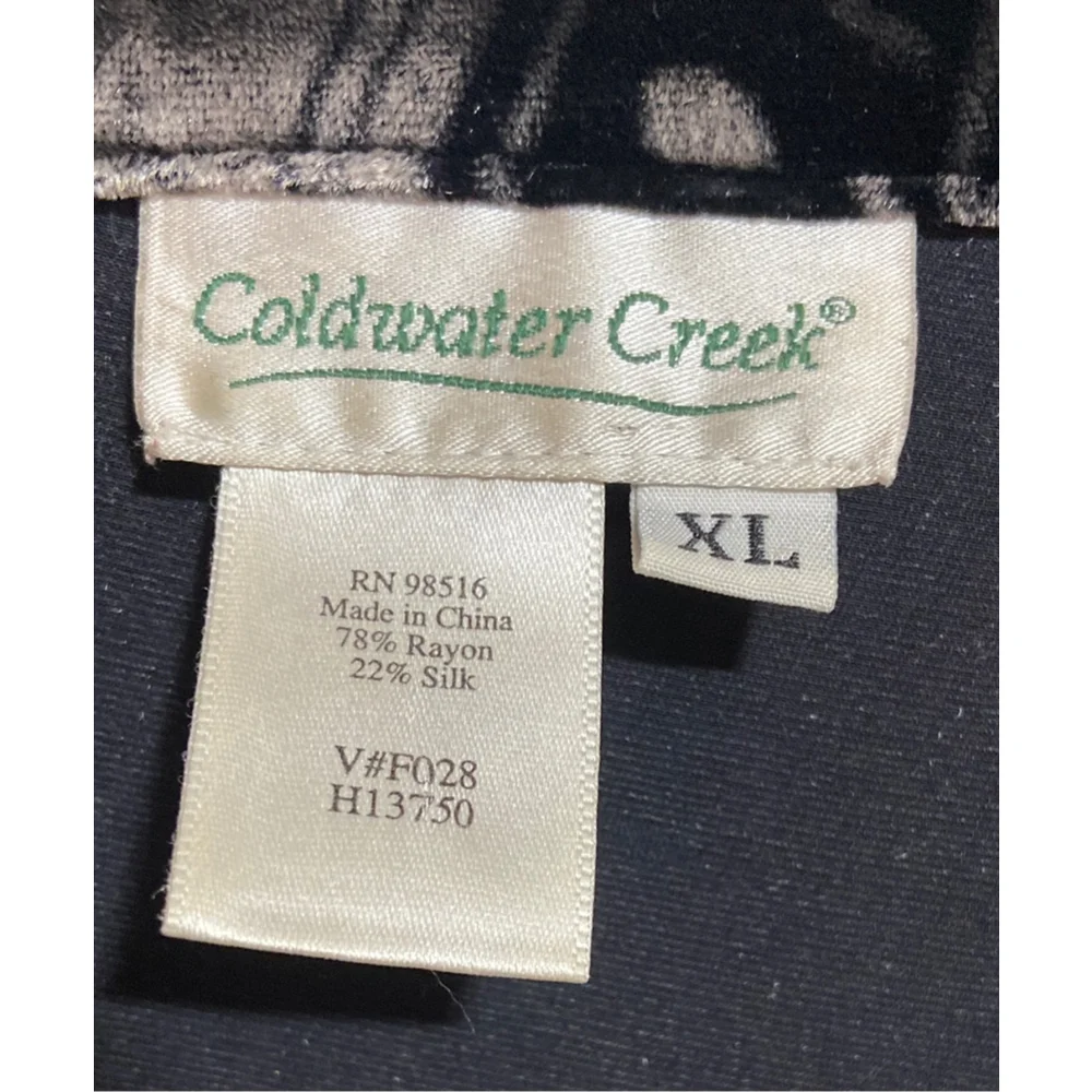 Coldwater Creek Women's Shirt Blouse XL Black Velvet Paisley Button-Down - Picture 10 of 10